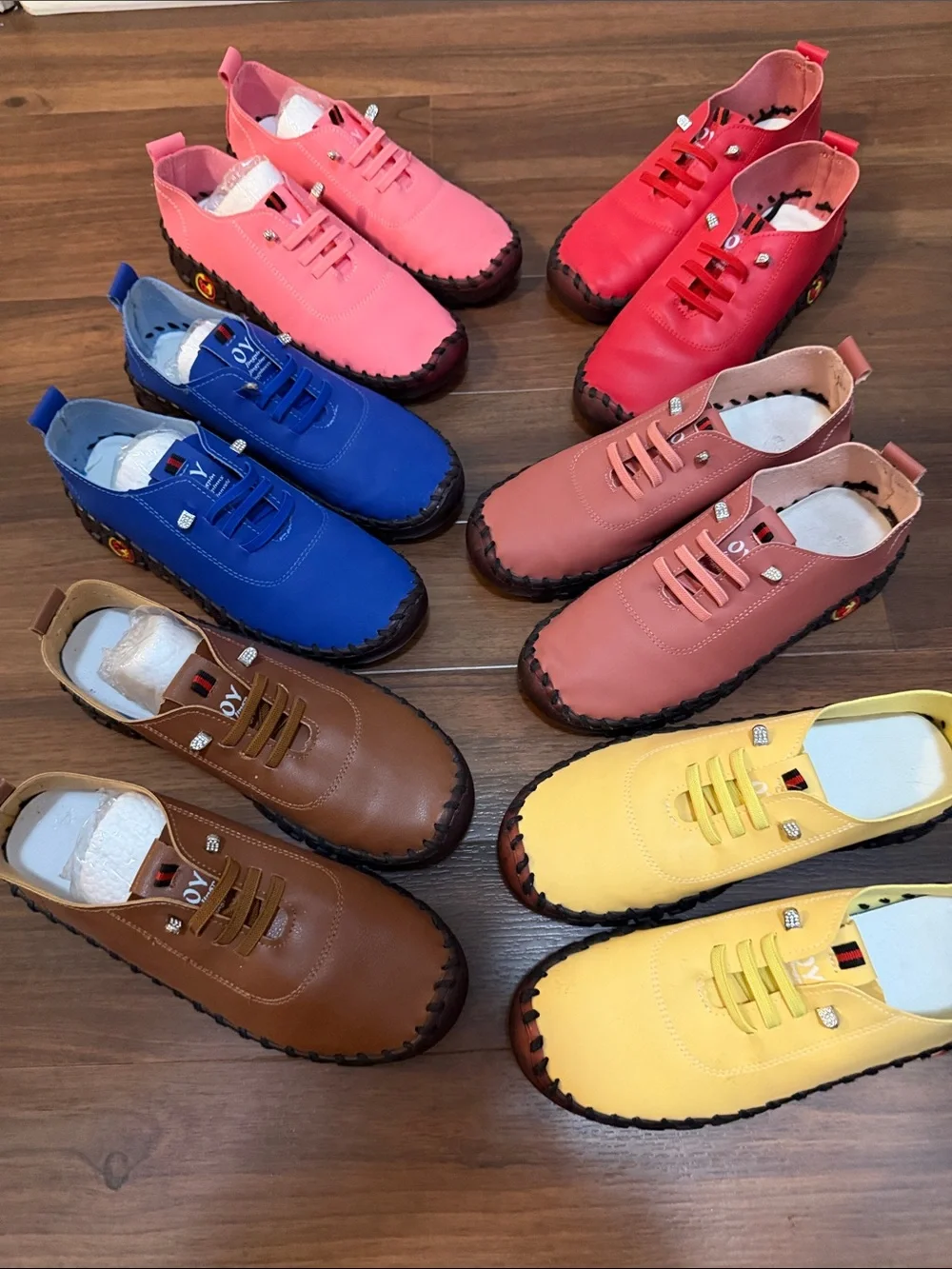 Casual Women’s Elastic Lace-Up Flats in Multiple Colors.
